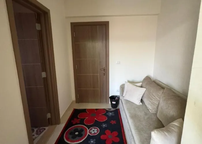 Villa ڤيلا بجاردن في كومبوند لاڤيستا توباز العين السخنه *